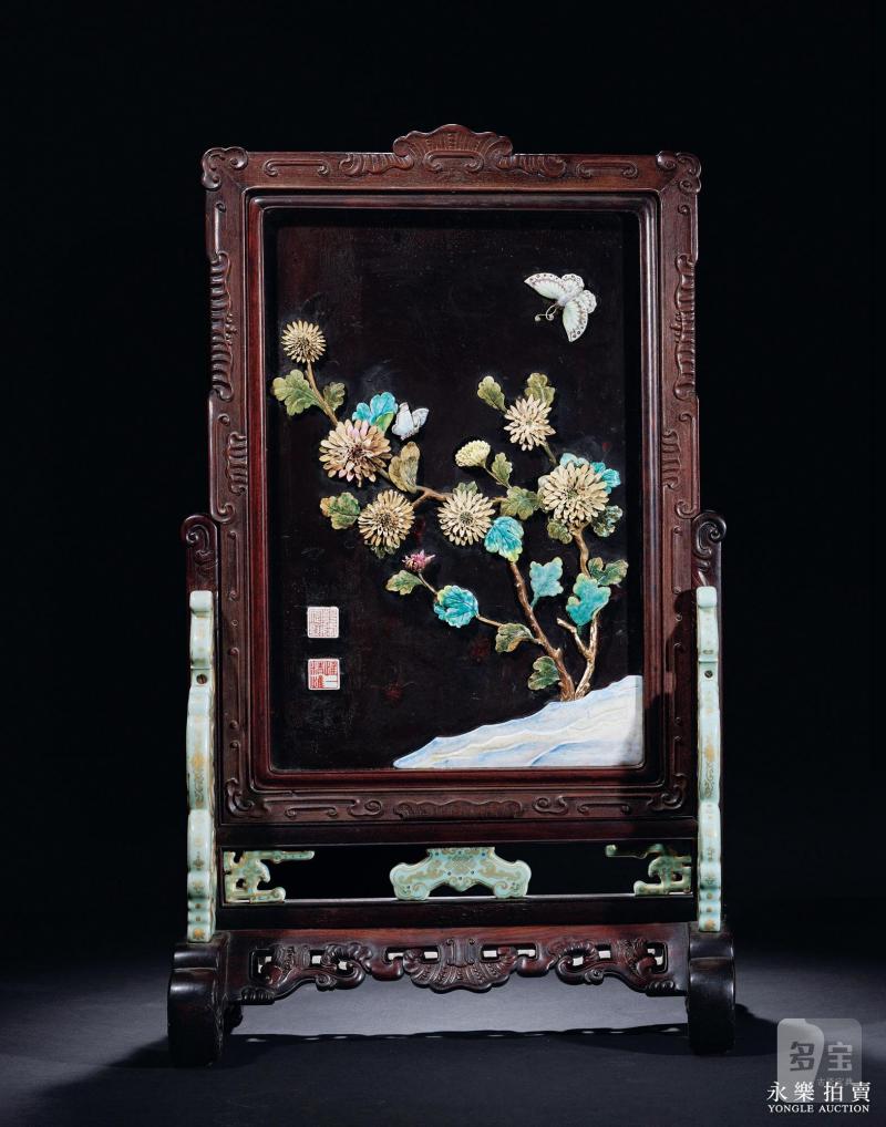 清乾隆 御制紫檀嵌瓷饰芙蓉石御题「菊花」转心插屏 - 图2